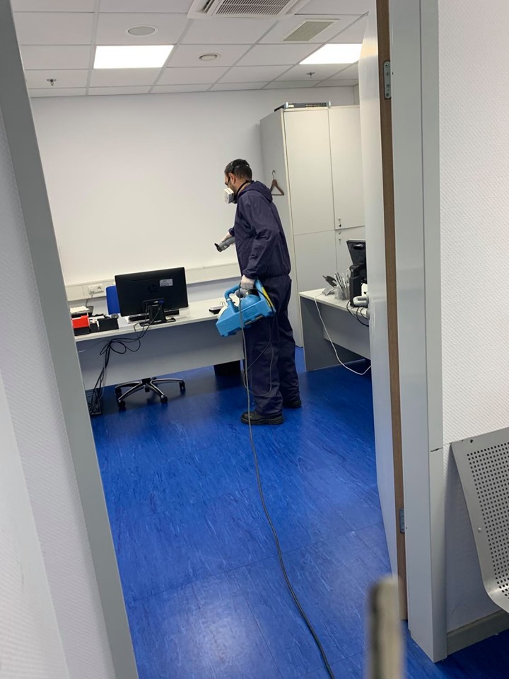 ΑΠΟΛΥΝΣΗ ΚΤΙΡΙΩΝ 9